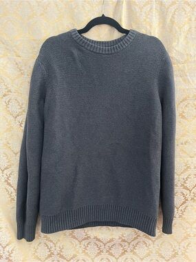 Pact Men's Crewneck Sweater in Charcoal Gray